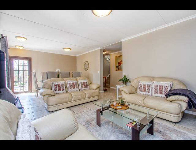 3 BEDROOM HOUSE FOR SALE IN BROADACRES